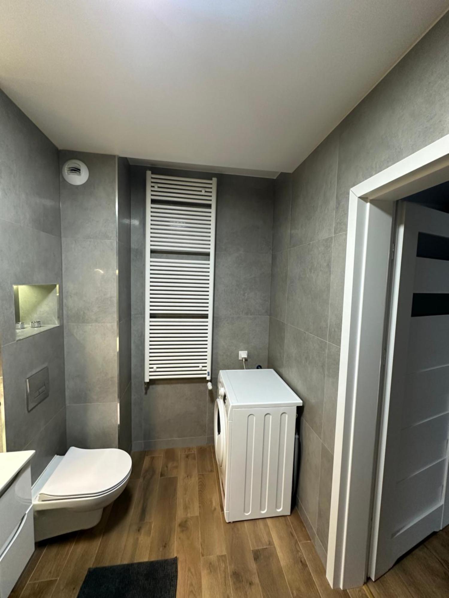 Apartament Osiedle Legionow 2 Келце Екстериор снимка